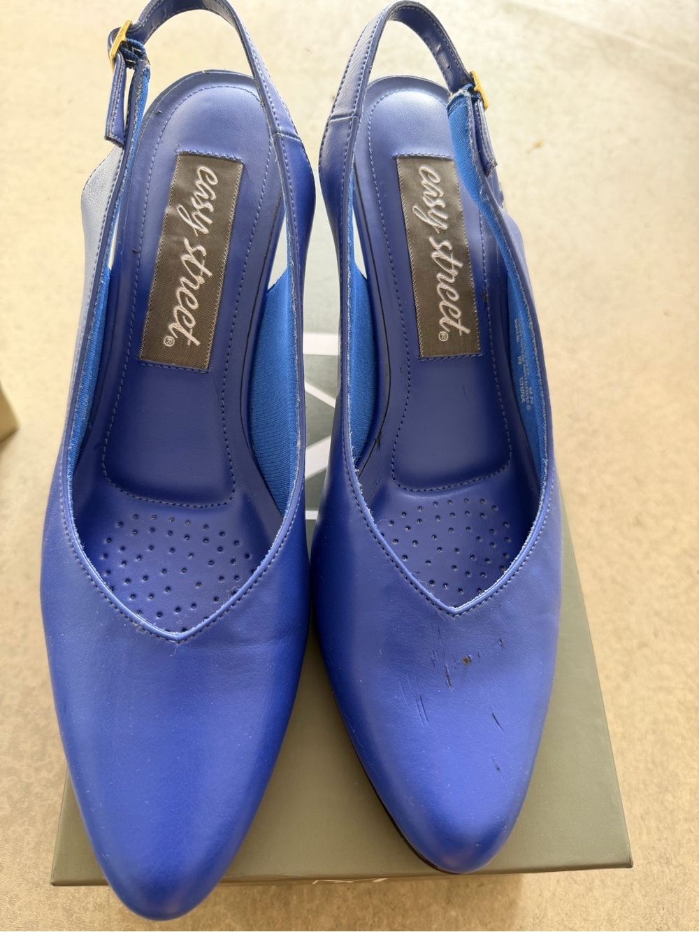 Easy Street Blue Slingback Flats Women’s Comfort Shoes NEW in Box 9